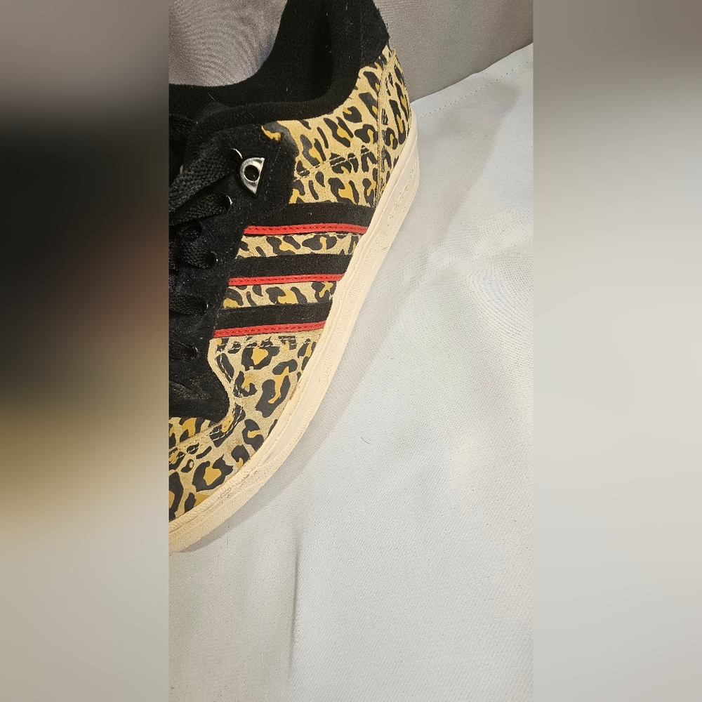 adidas Rivalry Low Leopard Print Size 10 - Picture 2 of 9